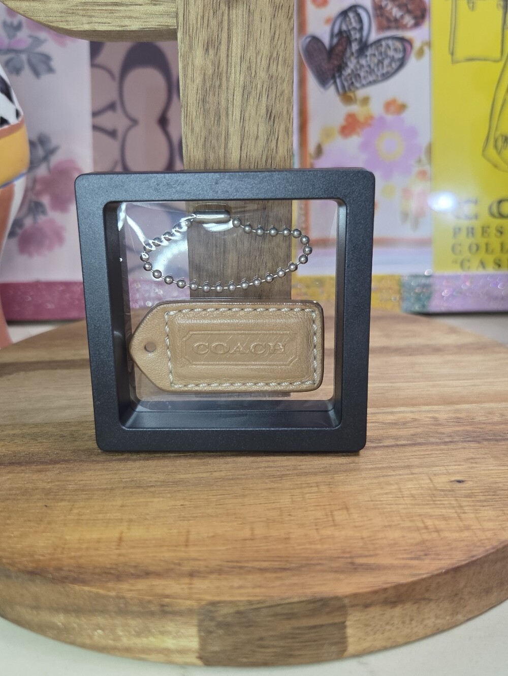 Coach Natural Tan Leather HangTag w/ Ball Chain, EUC